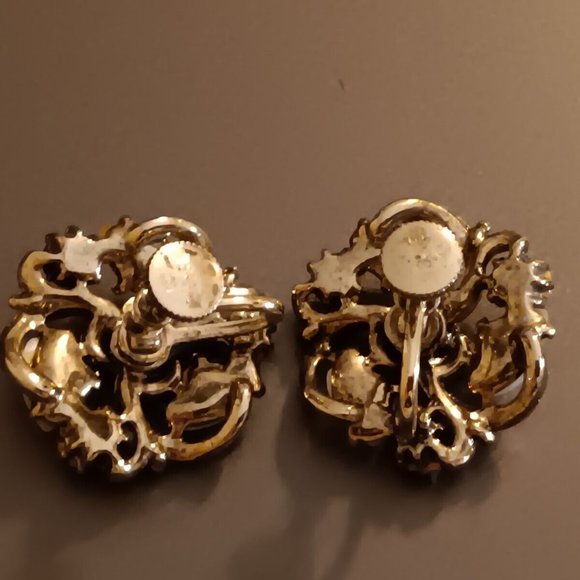 Vintage Babytooth Lisner Amber Rhinestone Earrings - Picture 5 of 10